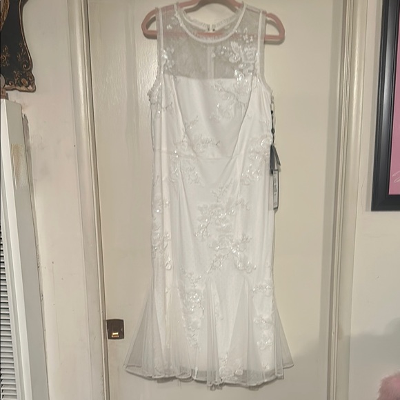 Adrianna Papell White Floral Embellished Dress - Picture 1 of 10